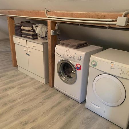 Holiday Home In Quiet Beautiful Area With Two Separate, Modern, Furnished Apartments Deutsch-Wagram Exterior foto